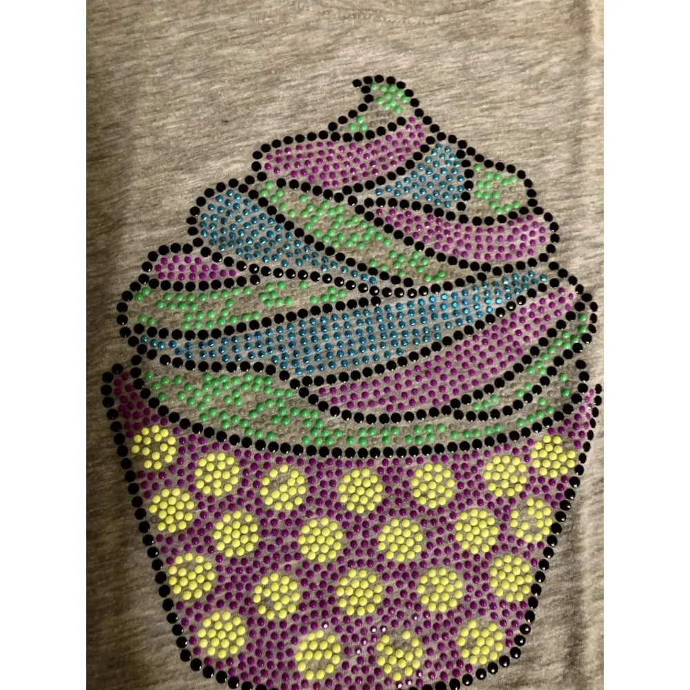 Justice Sparkly Gray Short Sleeve Top T Shirt Cupcake Graphic 10 Cotton Blend